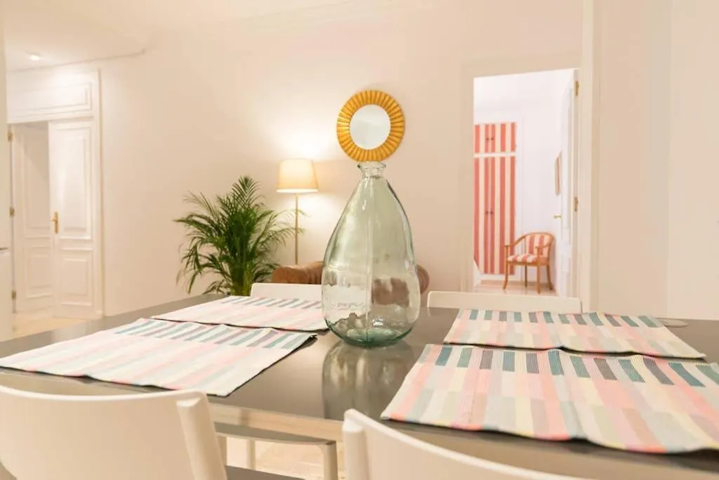 Tgh/ Malaga Soho Centro 아파트